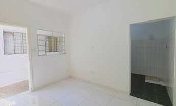 Imagem 4: Casa para Aluguel - Parque Capuava, 1 Quarto, 45 m2