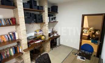 Imagem 5: Excelente casa estilo sobrado no bairro Jardim Colina em Uberlândia