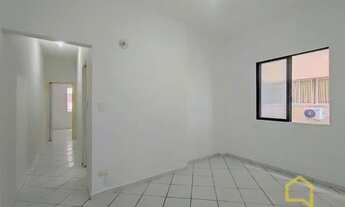 Imagem 1: Apartamento com 2 dormitórios à venda, 65 m² por R$ 400.000,00 - Embaré - Santos/SP