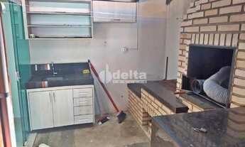 Imagem 6: Casa para aluguel, 2 quartos, 1 suíte, 1 vaga, Minas Gerais - Uberlândia/MG