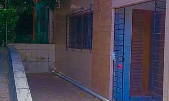 Imagem: Casa na COHAB Ouro Preto