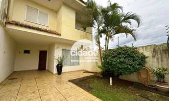 Imagem 2: Sobrado para aluguel, 2 quartos, 1 suíte, 2 vagas, Região do Lago - Cascavel/Pr