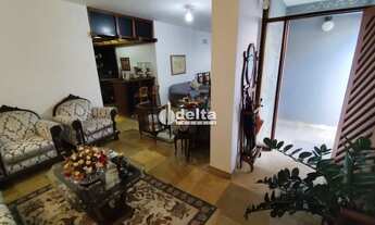 Imagem 2: Casa residencial disponível para Locação E Venda no bairro Cazeca em Uberlândia-MG