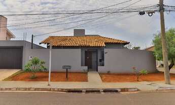 Imagem: Casa Residencial no Bairro Carandá Bosque