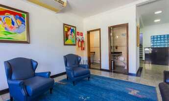 Imagem 4: Ampla casa comercial ideal para clínica no Pacaembu!