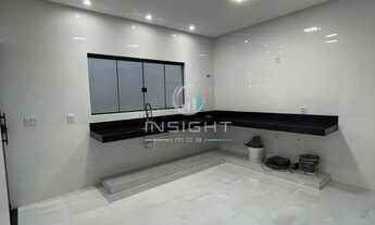 Imagem 2: Casa à venda no bairro Itamaraty em Anápolis - 3 dormitórios, suíte, churrasqueira e garag