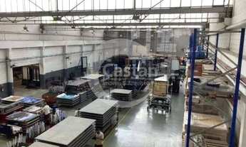 Imagem 4: Edifício Comercial em Luz