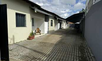 Imagem: Casa em condomínio fechado no Paraviana