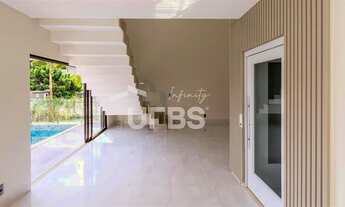 Imagem 4: Sobrado de Alto Padrão à Venda no Portal do Sol Green Vista para o Campo de Golfe