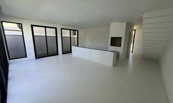 Imagem 3: Aluguel Casa Nova em Condomínio de Alto Padrão Bairro Santa Cândida, Curitiba