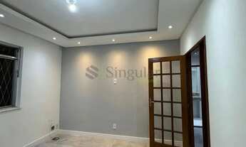 Imagem: Amplo apartamento reformado 2 quartos, 2