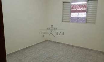 Imagem 4: Oportunidade - Casa Térrea - Jardim Americano - 2 Dormitórios - 88m²