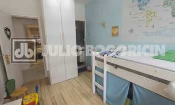 Imagem 4: Apartamento : Padrão / Residencial / Catete