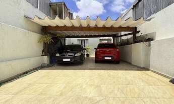 Imagem 2: Casa Térrea à Venda | 2 Dormitórios | 4 Vagas