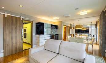 Imagem 4: Apartamento com 3 dormitórios à venda com 298m² por R$ 1.995.000,00 no bairro Campo Compri