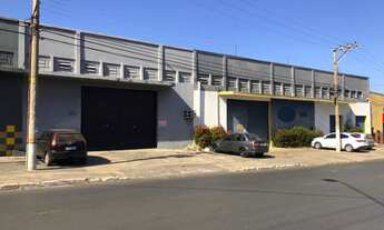 Imagem 2: Galpão/Depósito/Armazém para aluguel possui 280 metros quadrados em Jardim Califórnia - Cu