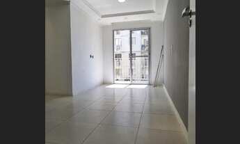 Imagem 2: Apartamento para Venda em Rio de Janeiro, Taquara, 2 dormitórios, 1 banheiro, 1 vaga