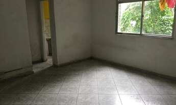 Imagem: Apartamento c/ sala, cozinha e banheiro