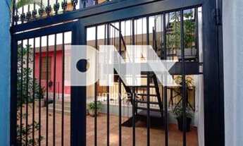 Imagem 3: CASA DE VILA COM 2 QUARTOS E VARANDA COLADA NO SHOPPING TIJUCA