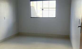 Imagem 5: Vendo casa 3 quartos com 1 suíte toda na laje excelente localização