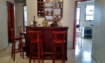 Imagem 4: Apartamento para venda possui 94 metros quadrados com 3 quartos. Em frente à praia