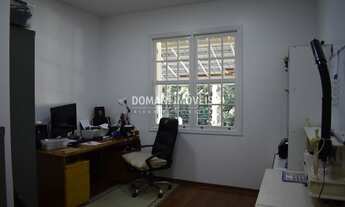 Imagem 6: Linda Casa à Venda com Preço de Oportunidade na Região de Capivari - Campos do Jordão/SP