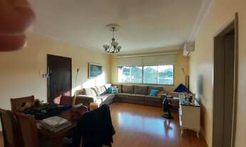 Imagem: Apartamento com 3 quartos, frente, arejado