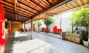 Imagem 2: Casa para venda com 308 metros quadrados com 3 quartos em Jardim Atlântico - Belo Horizont