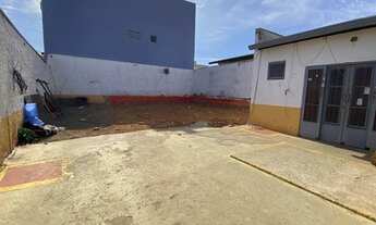 Imagem 3: Aluga Área Comercial com escritorio e banheiros, 240 metros de área. *Chamar nos telefone