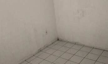 Imagem 5: Kitnet em excelente localização no Centro com água e energia incluso