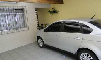 Imagem 4: Sobrado com 3 dormitórios, 2 vagas e área de churrasqueira no Jardim Marek em Santo André