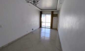 Imagem 10: VILA ISABEL-EXCELENTE PONTO-SALA-02 QUARTOS-VARANDA-VISTA PANORÂMICA-01 VAGA-02 ELEVADORES