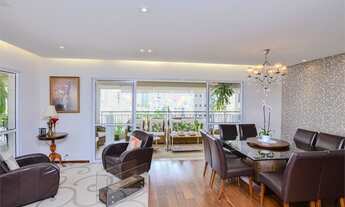 Imagem 6: VILA MARIANA - 213 m², 4 dorms.(sendo 3 suítes), 3 vagas, lazer, elevador privativo, próx