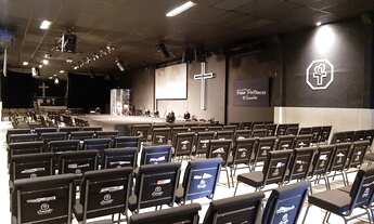 Imagem 2: Prédio/Edifício inteiro para venda tem 747300 metros quadrados com 11 quartos