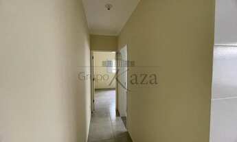 Imagem 7: Casa - Venda - Jardim Emília - Jacareí - 2 dormitórios - Quintal - 2 Vagas de Garagem Cobe