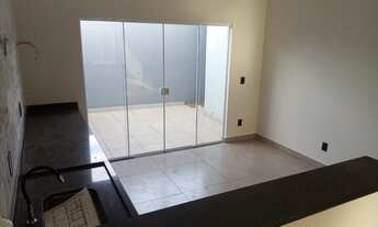 Imagem 3: Linda casa no Bairro Santa Cecilia em Bonfim Paulista !! 3 DORMITÓRIOS 1 SUITE