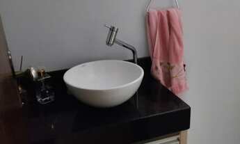 Imagem 6: Sobrado para Venda em Curitiba, Jardim das Américas, 3 dormitórios, 1 suíte, 3 banheiros