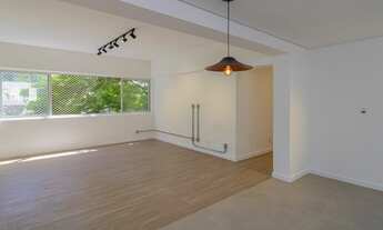 Imagem 2: PINHEIROS / TODO REFORMADO - 87m², 2 DORM (1 SUÍTE C/ CLOSET), 1 VAGA DEMARCADA - PRÓX. ME