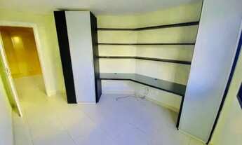 Imagem 7: Apartamento para venda possui 161 metros quadrados com 3 quartos em Tirol - Natal - RN