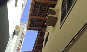 Imagem 5: Sobrado para venda tem 220 metros quadrados com 4 quartos em Setor Bueno - Goiânia - GO