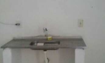 Imagem 3: Alugo kitnet em EMAÚS ótima localização