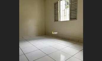 Imagem 4: Casa para aluguel, 3 quartos, 1 suíte, 2 vagas, Santa Mônica - Uberlândia/MG