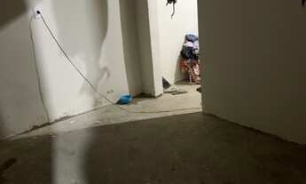 Imagem: Aluga-se quarto com banheiro e sala 350