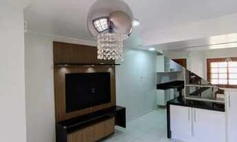 Imagem 4: Sobrado triplex semimobiliado com 2 dormitórios, banheiro, lavabo, sala de estar e jantar