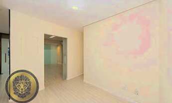 Imagem 3: Conjunto comercial com 73,74m2 privativos no lado do clube curitibano bairro Agua Verde Cu