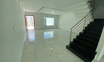 Imagem 3: Casa nova com fino acabemento e ambientes amplos no bairro Belvedere por apenas