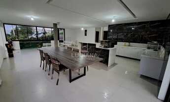 Imagem 7: Bela casa com aquário em condomínio de alto padrão!