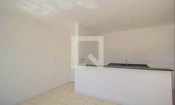 Imagem 3: Apartamento para Aluguel - Vila Mangalot, 2 Quartos, 60 m2