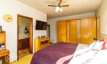 Imagem 5: Casa à venda Avenida Eduardo Prado, Cavalhada - Porto Alegre