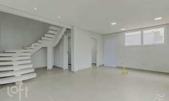 Imagem: Casa à venda Rua Euclydes Moura, Partenon